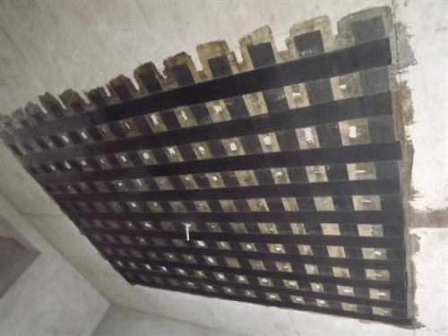 潭牛镇楼板加固